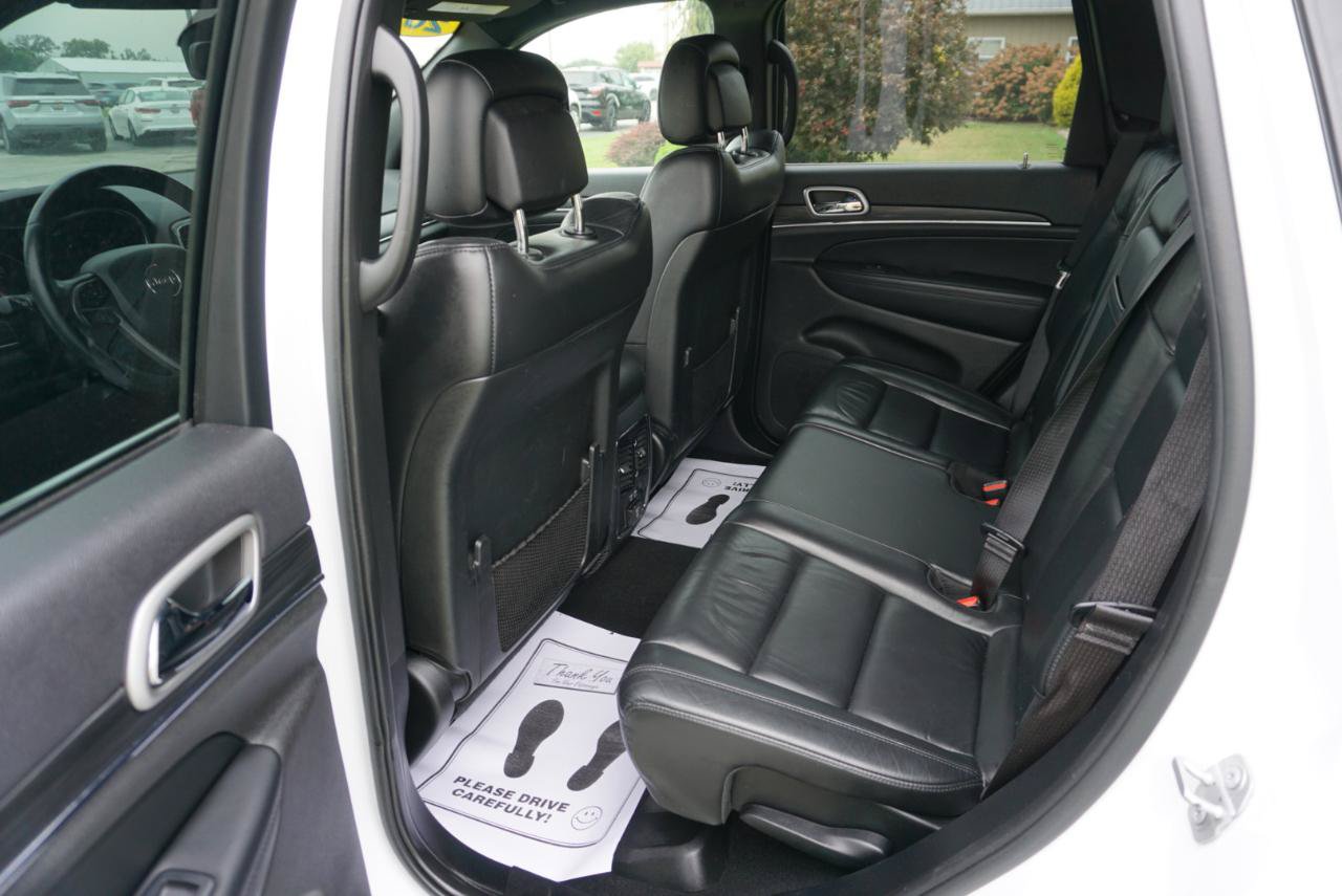 Used 2019 Jeep Grand Cherokee Limited AWD/4WD image 8