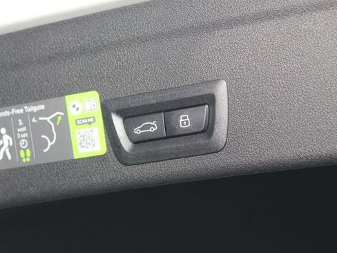 New 2026 BMW X6 xDrive40i w/ Executive Package image 8