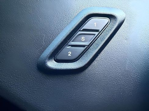 Used 2023 Dodge Challenger GT w/ Plus Package image 15