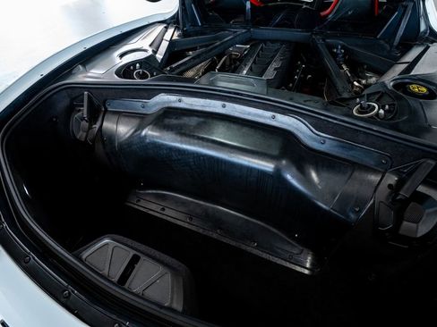 Used 2022 Chevrolet Corvette Stingray Coupe w/ Z51 Performance Package image 55