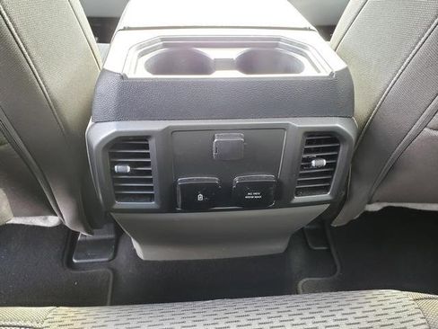 Used 2022 Ford F250 XLT w/ XLT Premium Package image 17