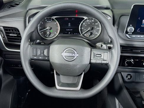 New 2026 Nissan Rogue S image 7