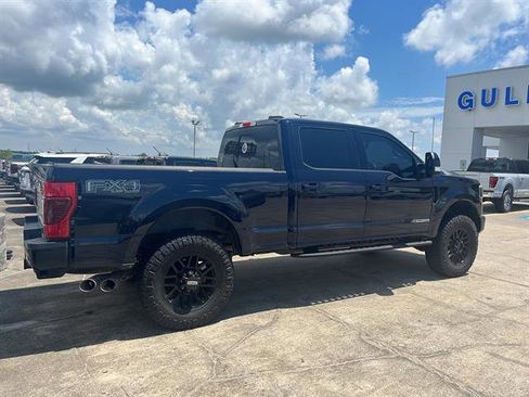 Used 2022 Ford F250 Lariat w/ Black Appearance Package AWD/4WD image 3