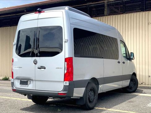New 2025 Mercedes-Benz Sprinter 2500 image 5