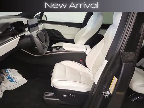 Used 2022 Tesla Model X Plaid AWD/4WD image 6