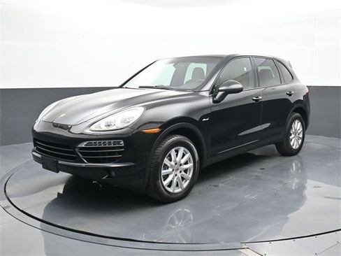 Used 2013 Porsche Cayenne Diesel image 1
