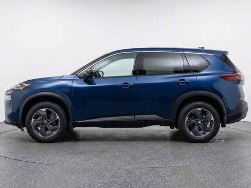 Used 2025 Nissan Rogue SV image 5