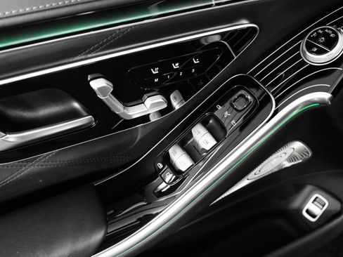 Used 2024 Mercedes-Benz Maybach S 580 4MATIC image 47