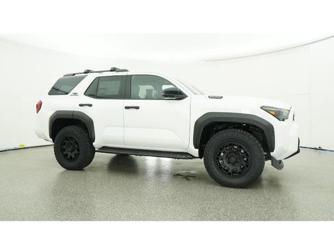 New 2025 Toyota 4Runner 4WD image 28