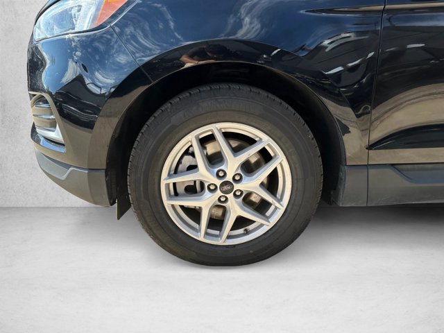 Certified 2024 Ford Edge SEL AWD/4WD image 28