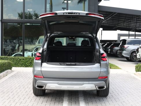 Used 2026 BMW X5 sDrive40i RWD image 7