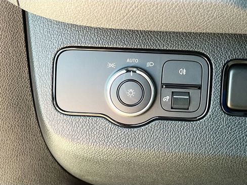 New 2025 Mercedes-Benz Sprinter 2500 image 11