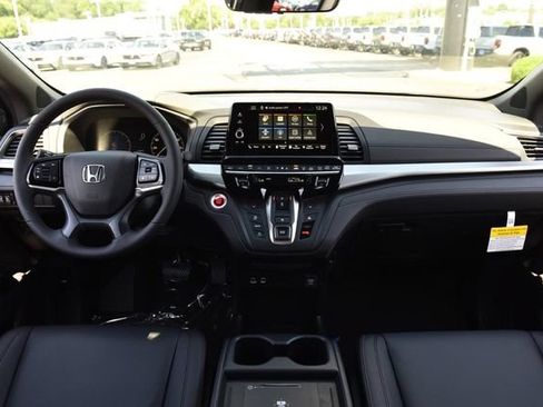 New 2026 Honda Odyssey Sport-L image 7