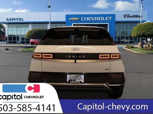 Used 2023 Hyundai Ioniq 5 SEL w/ Cargo Package AWD/4WD image 4