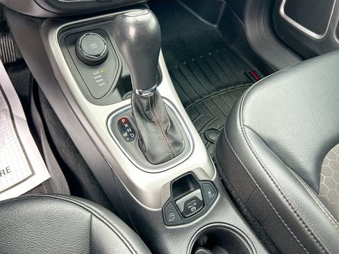 Used 2019 Jeep Compass Latitude w/ Popular Equipment Group AWD/4WD image 24