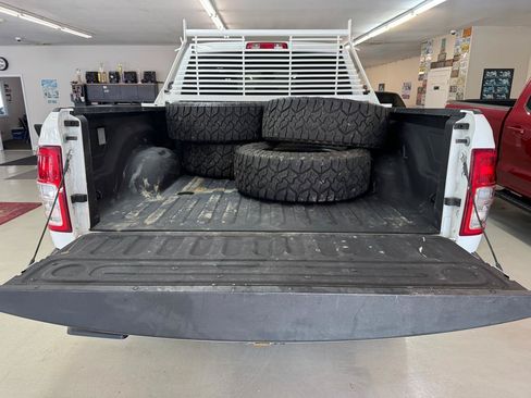 Used 2022 RAM 2500 Big Horn w/ Level A Equipment Group AWD/4WD image 19