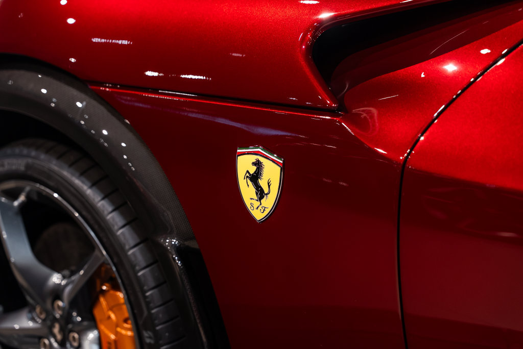Used 2026 Ferrari Purosangue AWD/4WD image 12