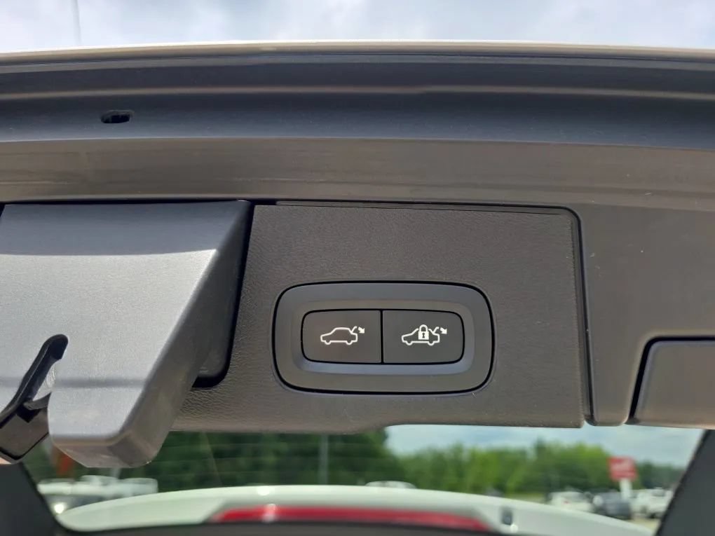 Used 2021 Volvo XC60 T5 Inscription w/ Advanced Package FWD image 57