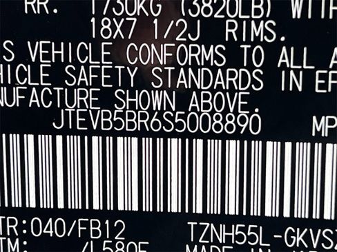 New 2025 Toyota 4Runner TRD Off-Road image 32