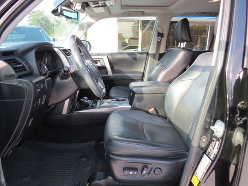 Used 2021 Toyota 4Runner Limited image 15