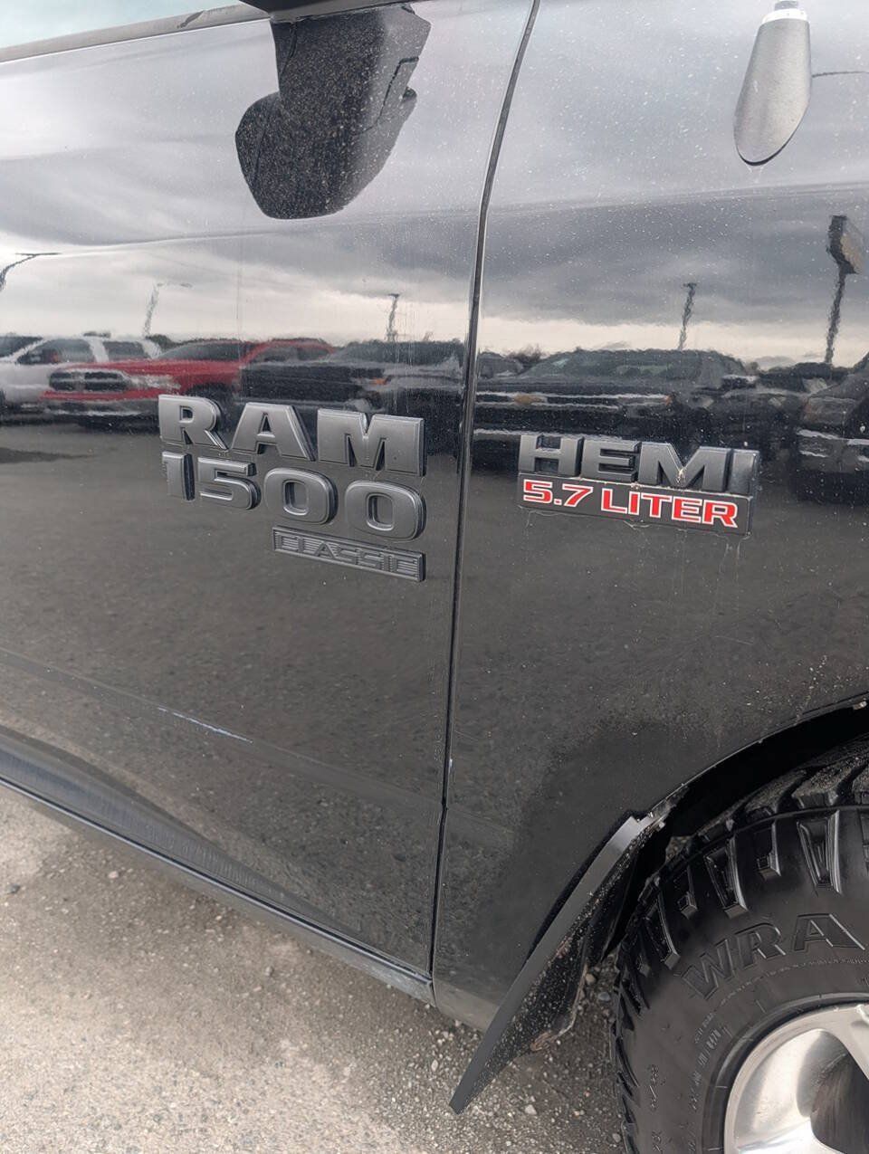Used 2019 RAM 1500 Express w/ Wheel & Sound Group AWD/4WD image 6