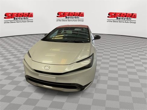 New 2026 Toyota Prius XLE image 5