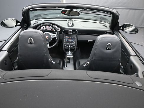 Used 2011 Porsche 911 Turbo S image 10