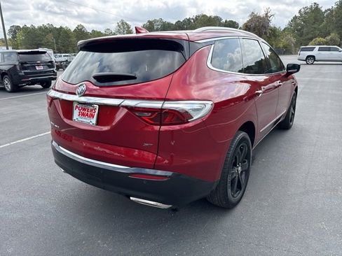 Used 2024 Buick Enclave Essence w/ Sport Touring Edition image 5
