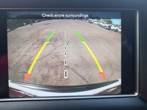 Used 2019 Jeep Grand Cherokee Laredo image 37