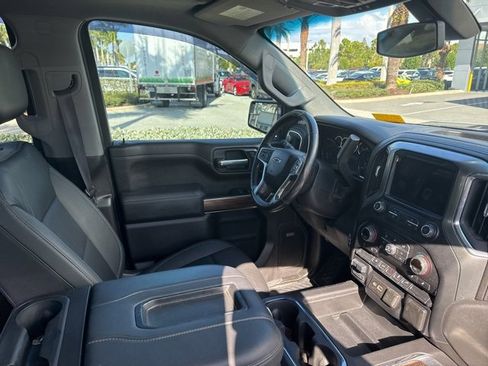 Certified 2021 Chevrolet Silverado 1500 RST w/ Convenience Package II image 5