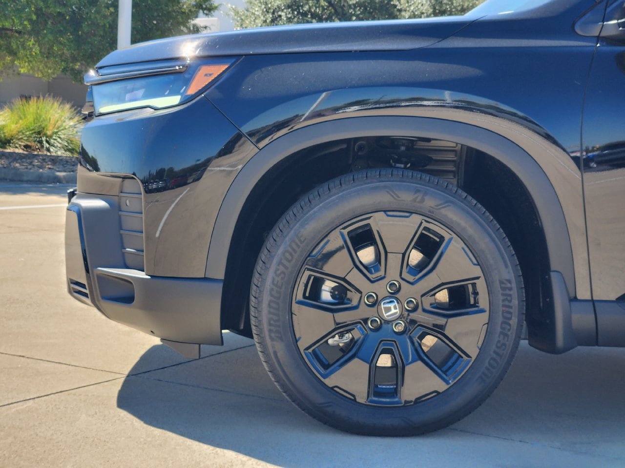 New 2026 Honda Pilot Black Edition image 5