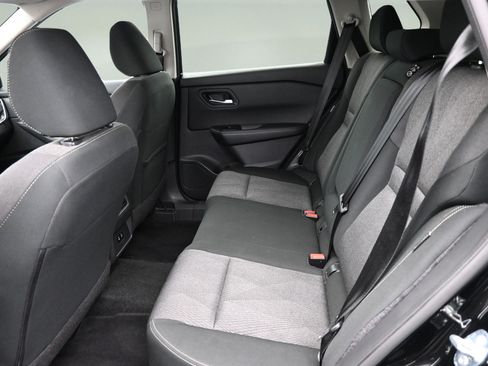 Used 2025 Nissan Rogue SV AWD/4WD image 25