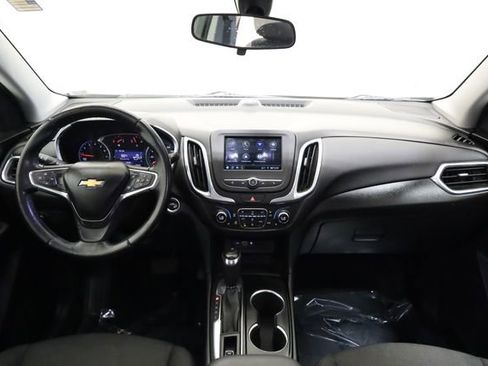 Used 2019 Chevrolet Equinox LT FWD image 16