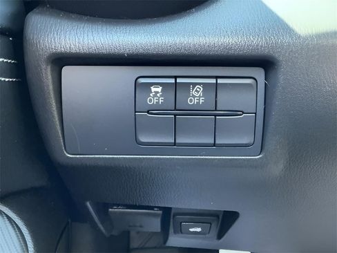 Used 2021 MAZDA MX-5 Miata RF Club image 35