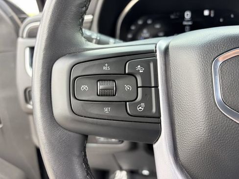 Used 2022 GMC Yukon SLT w/ SLT Luxury Package AWD/4WD image 22