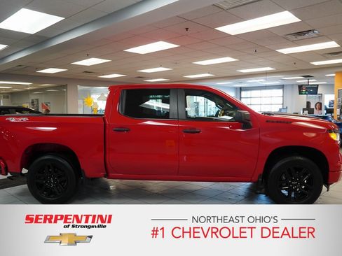 Used 2022 Chevrolet Silverado 1500 Custom image 11