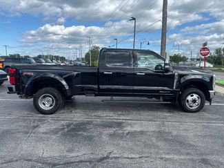 Used 2024 Ford F350 Lariat w/ Lariat Ultimate Package AWD/4WD video 2