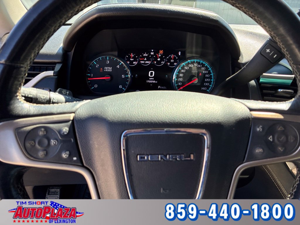 Used 2020 GMC Yukon XL Denali AWD/4WD image 25