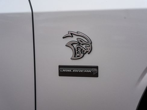 Used 2023 Dodge Challenger SRT Hellcat image 13