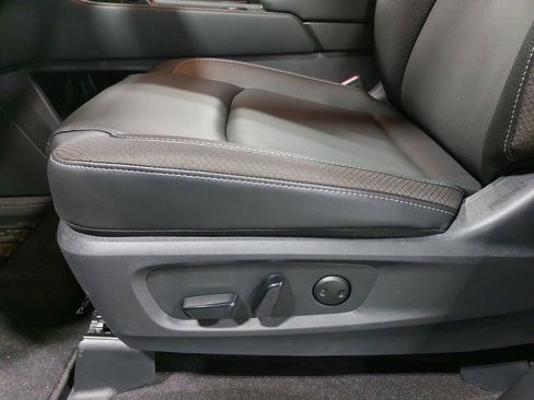 New 2026 Nissan Pathfinder SL AWD/4WD image 40