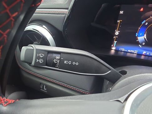 Used 2023 Chevrolet Colorado Z71 w/ Z71 Convenience Package 2 image 21