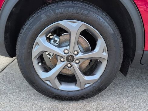 Used 2025 Ford Escape ST-Line w/ Equipment Group 301A image 9