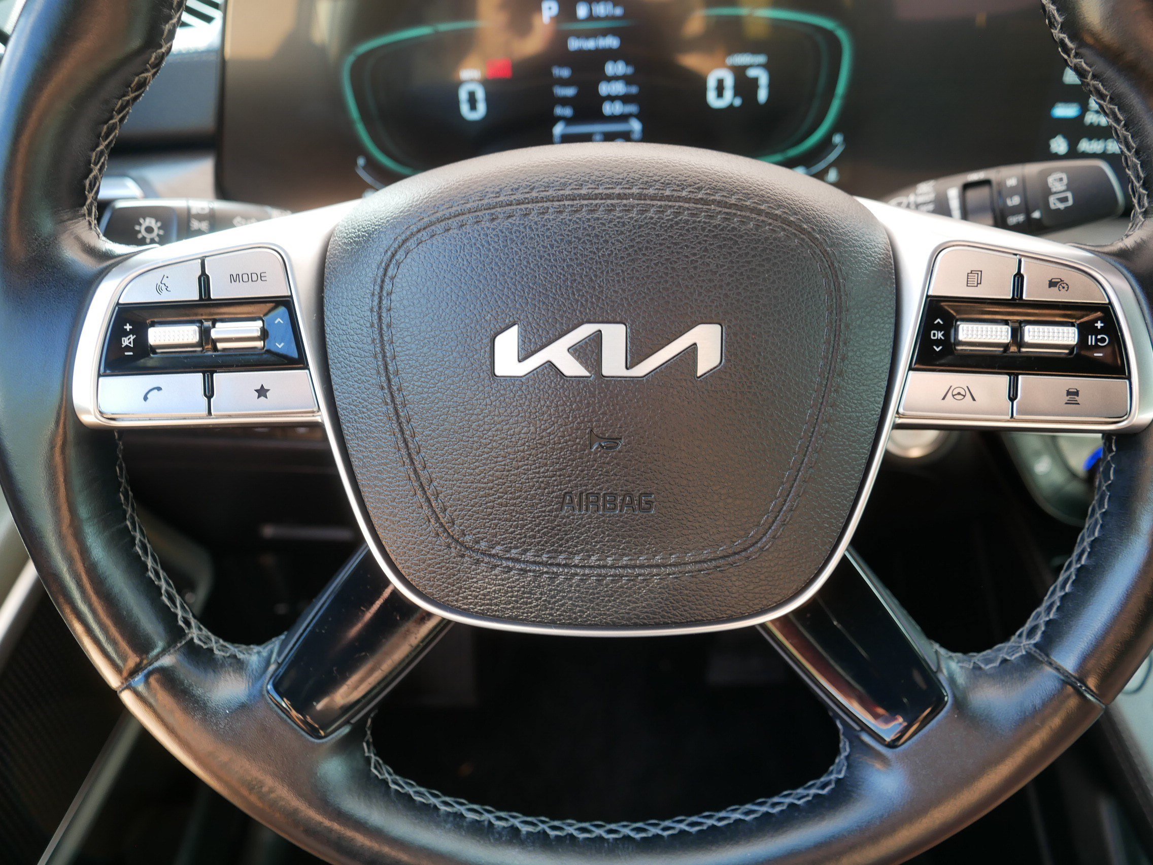Used 2023 Kia Telluride EX X-Line AWD/4WD image 25