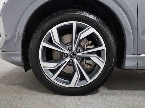 Used 2023 Audi Q4 e-tron Premium Plus image 37