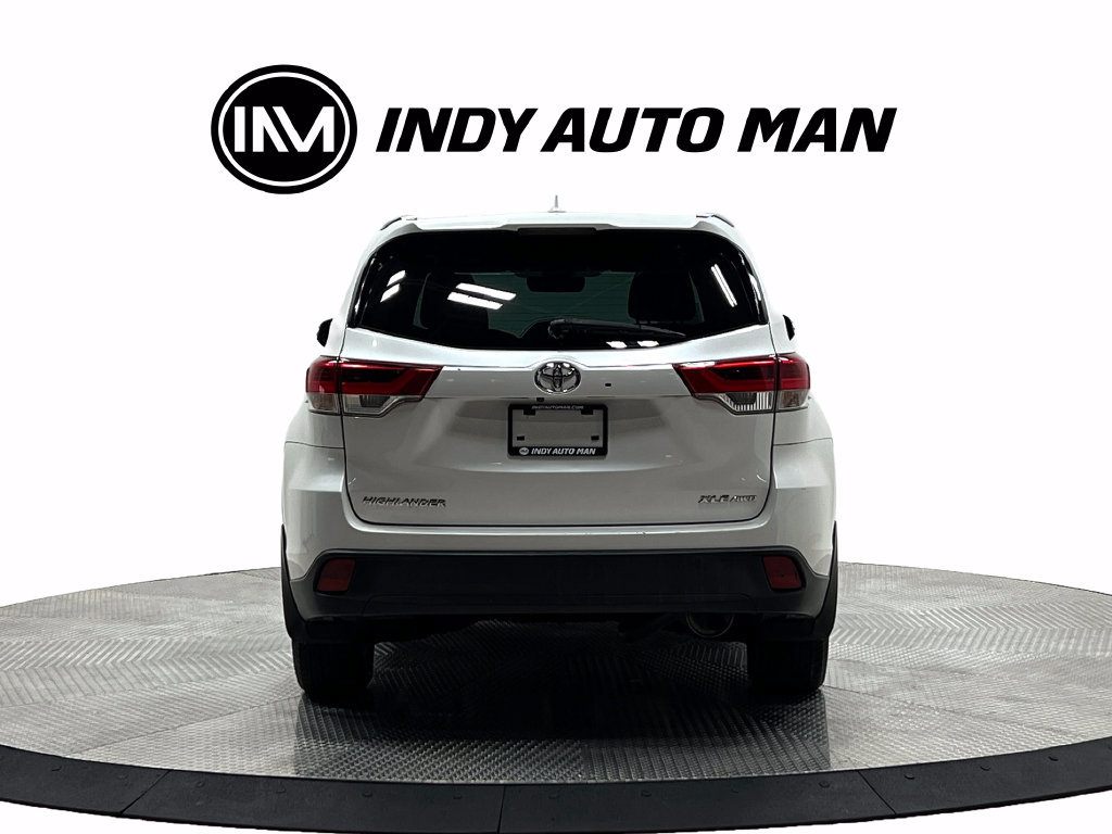 Used 2018 Toyota Highlander XLE AWD/4WD image 5