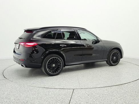 Certified 2023 Mercedes-Benz GLC 300 image 5