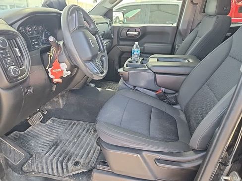 Used 2021 Chevrolet Silverado 1500 Custom Trail Boss AWD/4WD image 7