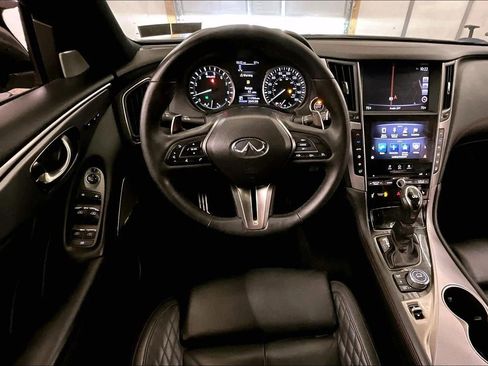 Used 2018 INFINITI Q50 Red Sport 400 w/ Sensory Package (Sport) image 5