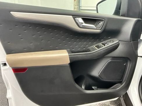 Used 2020 Ford Escape SE Sport AWD/4WD image 15