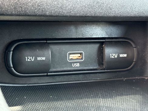 Used 2023 Kia Forte LXS FWD image 22